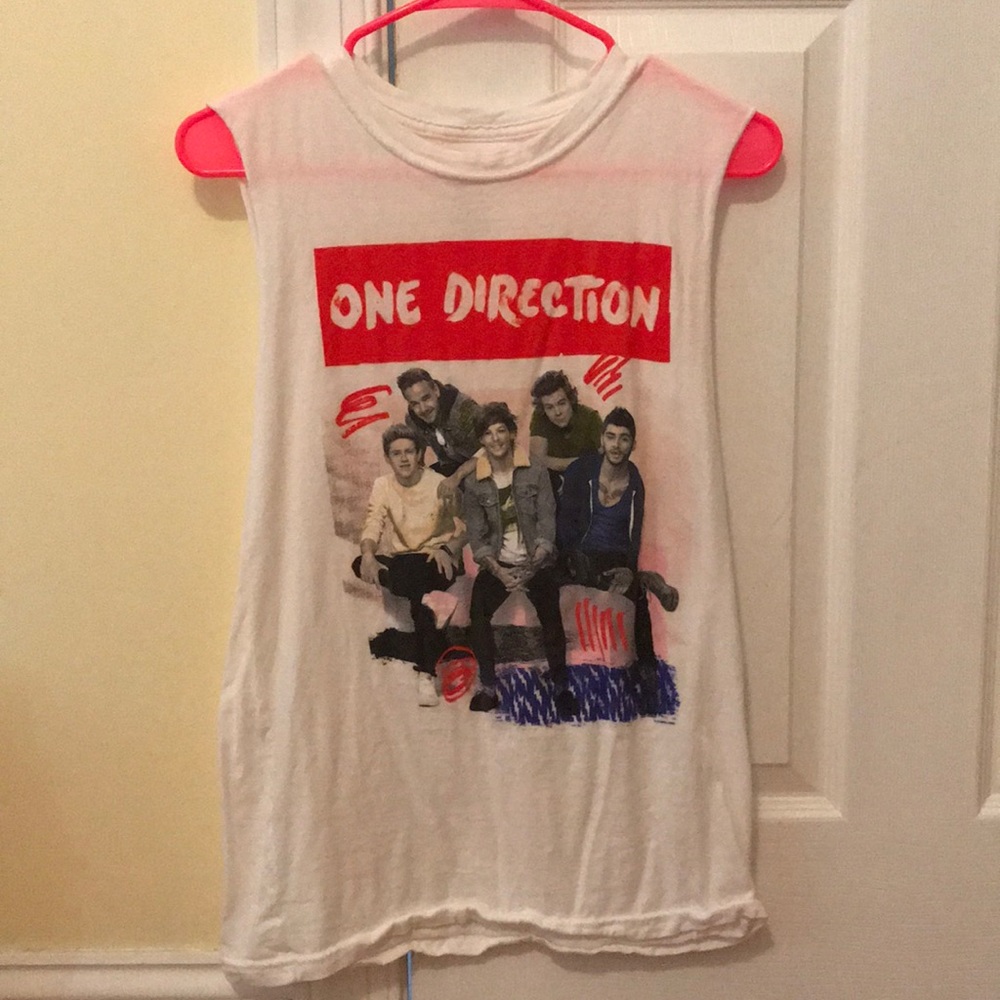 One Direction sleeveless top